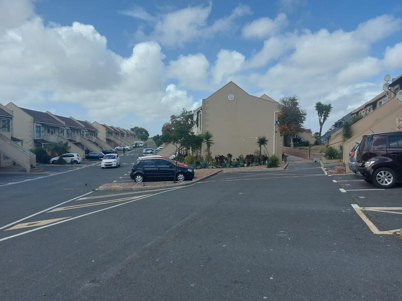 2 Bedroom Property for Sale in Milnerton Central Western Cape